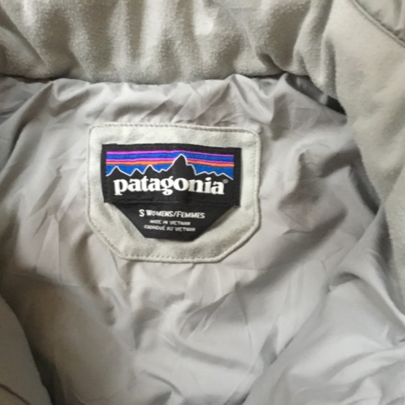 Women's Patagonia Mid-length Parka - Sliver - Size small - Picture 5 of 8